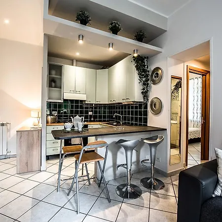 Lia 2 Apartment